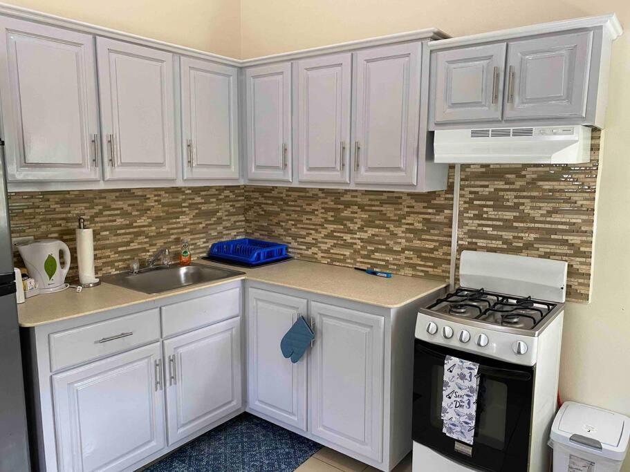 Cozy Studio Apartment In Quiet Neighborhood! Philipsburg  Exterior foto